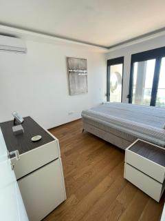 Penthouse - Kravlja - 4