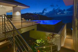 Lavish Villa with Overflow Pool - Gustavia - 2