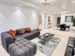 Magnificent Sea-View 2-Bedroom Apartment - Mama - 2