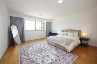 Silk Valley - Luxury 1B with Direct Beach Access - Abu Dhabi - 9