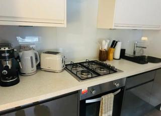 Fab flat - Brentford - 3