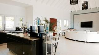 Exceptional Villa on the Heights of Lurin - Gustavia - 1