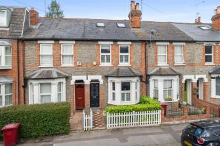 Reading Station - Modern Home with its own Garden Sleeps 6 - Reading - 8