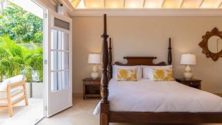 Tastefully Decorated Villa with Oceanview - 6