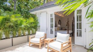 Tastefully Decorated Villa with Oceanview - 5