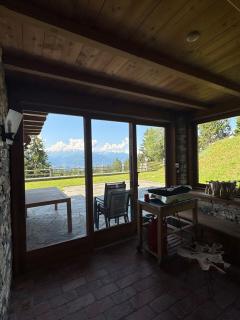 Chalet des Reines - Luxe discret, vue imprenable, calme absolue - Crans-Montana - 2