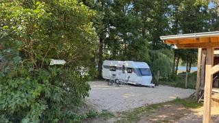 Wohnwagen direkt am See auf privatem Grundstück - Feldberg - 9
