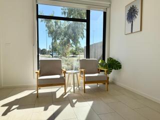 BRIGHT ESCAPE - Torquay - 5