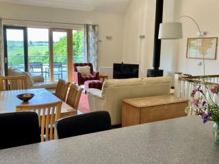 House 26 - Looe - 2