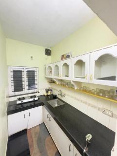 Lake villa TVM - 1