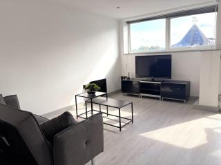 Central York Flat with Views - York - 6