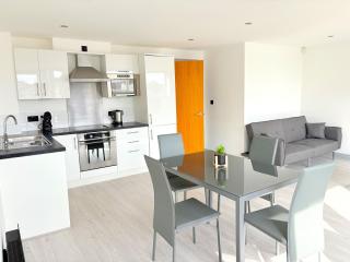 Central York Flat with Views - York - 4
