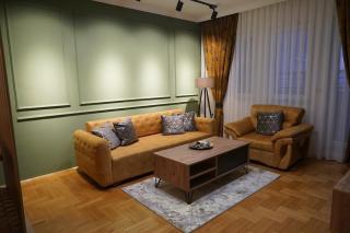 Olive Apartment 93 Calm, Cozy & Central - Pristina - 0
