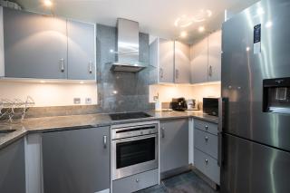 Modern 2 Bedrooms Flat in Shoreditch - London - 3