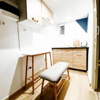 Panormou Private Maisonette - 9