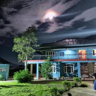 Night Sky Stay kasauli Entire 3BHK 4BHK 6BHK peaceful with massive Garden Walking Path - Solan - 0