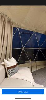 Desert rose - - 6