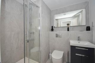 Fabulous 3 Bed Manchester Apartment Near Etihad - 4