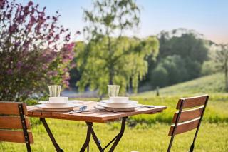 GUT KLETKAMP "Mühlenhof 2" - ruhige Ferienwohnung mit 2 Schlafzimmern I Terrasse mit See- & Naturblick I Gemeinschaftsgarten I 15 Min zur Ostsee I Küche I Parkplatz I Waschmaschine I WLAN - Kletkamp - 8