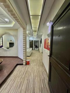 Two bed apartment in phase 8 - 4