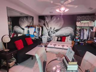 ROOM RENTAL IN SHARED 4 bed 3 bath 5 STAR HOME with POOL - 3