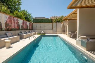 Aladdin Luxury Suite With Shared Pool 1 - Galatás - 8