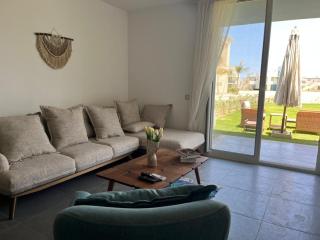 Joynant Fouka Bay-3BR Lagoon View-North Cost - Banī Ghālib - 5