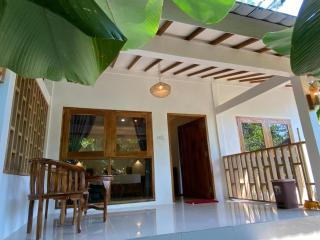 Bale Kebon Rangsot - Pawenang - 9