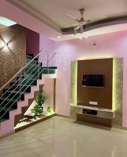 Vrandavan Homestay - Ujjain - 2