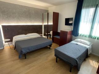 Hotel Sirena - B&B - Cesenatico - 1