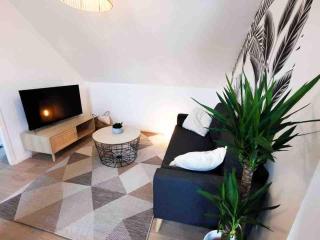 appartement deux chambres avec balcon et petite terrasse - Pont-de-Buis - 6