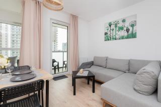 Modern Studio with Balcony Near Arena Gdańsk by Noclegi Renters - 0