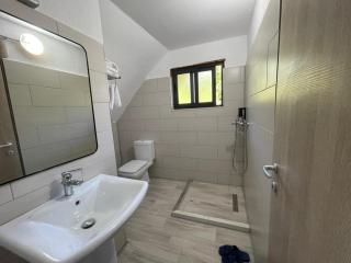 Mirjana Guesthouse - Pukë - 9
