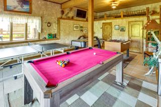 Fish Haven Cabin with Game Room, Views and Deck! - Fish Haven - 9