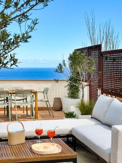 Begur Sunset 2 bedroom loft close to the center of Begur. With terrace and gorgeous sea views H42 - 6