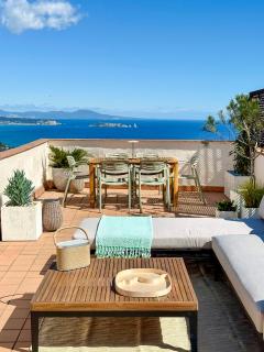 Begur Sunset 2 bedroom loft close to the center of Begur. With terrace and gorgeous sea views H42 - 3