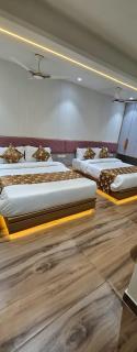 Hotel Prince Stays - 2