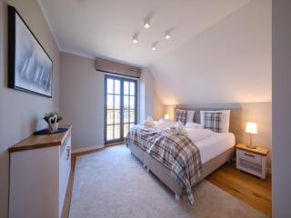 Reetland am Meer - Luxus Reetdachvilla mit 3 Schlafzimmern, Sauna und Kamin H20 - Dranske - 3