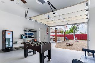 Family-Ready 4BR with Yard & Kids Playground - Cedar Creek - 9