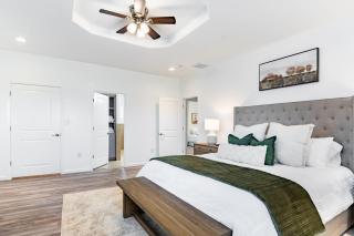 Family-Ready 4BR with Yard & Kids Playground - Cedar Creek - 7