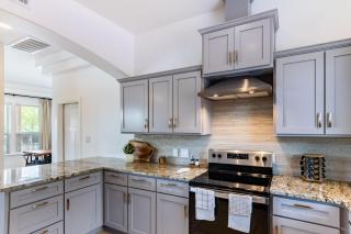 Family-Ready 4BR with Yard & Kids Playground - Cedar Creek - 8