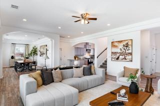 Family-Ready 4BR with Yard & Kids Playground - Cedar Creek - 4