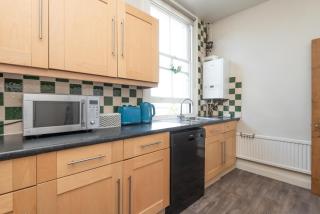 Spacious 3-Bed Maisonette Streatham Common - Londra - 6
