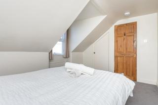 Spacious 3-Bed Maisonette Streatham Common - Londra - 1