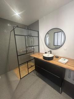 Appartement neuf plein centre - 1