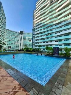 Cozy Stay for a Family or Friends with FREE POOL access - Manila - 3