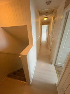 Whitburn 3BR Stay with Free Parking and Quick M8 Access - Whitburn - 5