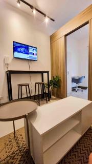 Prime Location condo near MRT, SM Megamall, BGC! - Manila - 3