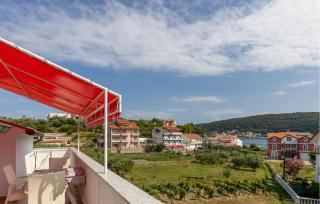 Beautiful Apartment In Supetarska Draga - 0