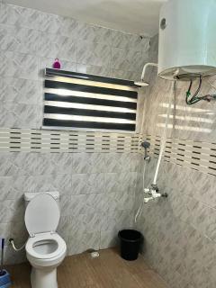 Executive - Mama - 4